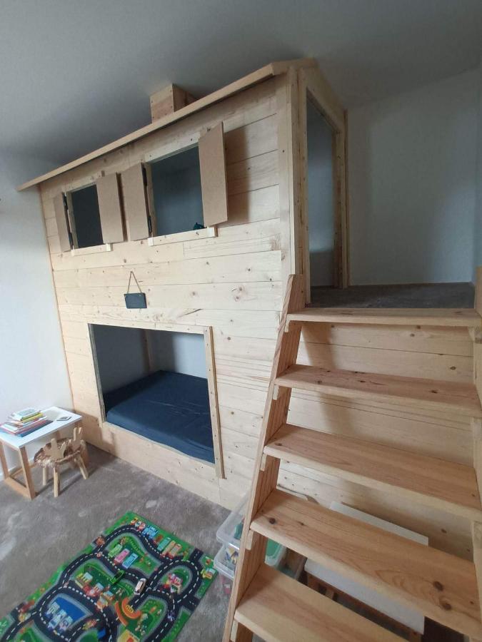 Apartment Appt Centre *